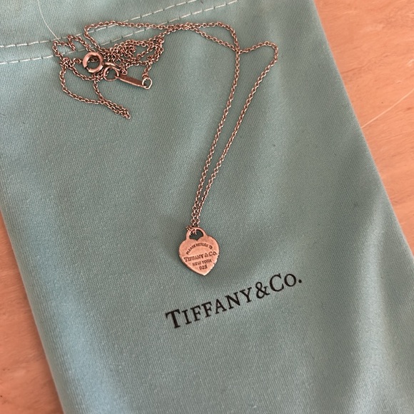 Reserved Brooke- Tiffany & C. Necklace heart mini silver 925 - Picture 4 of 6